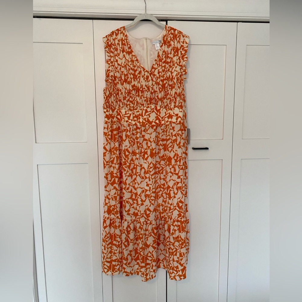 COPY - London Times Smocked Detail MIDI dress